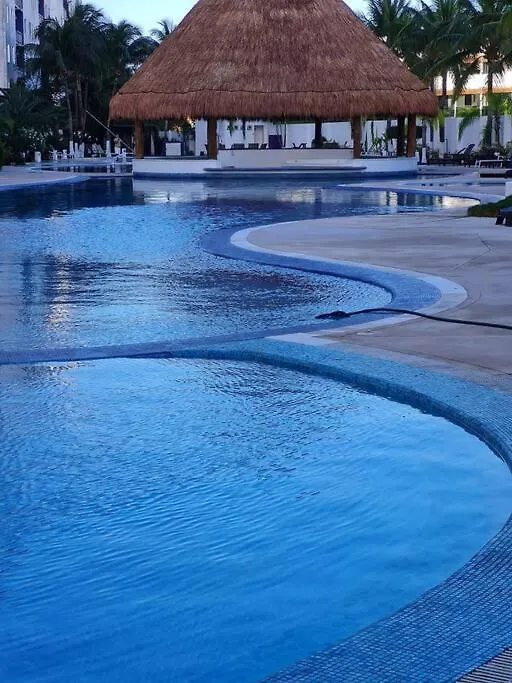 Condo Habitalia Paraiso Equipado Cancun 0*,