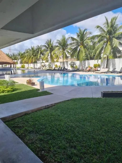 Condo Habitalia Paraiso Equipado Cancun